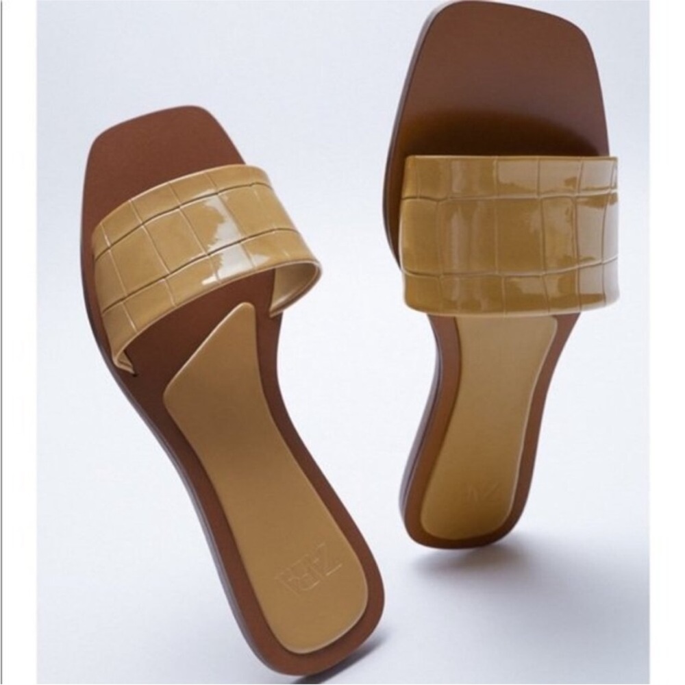 ZARA Brown Faux Patent Leather Slides Sandals